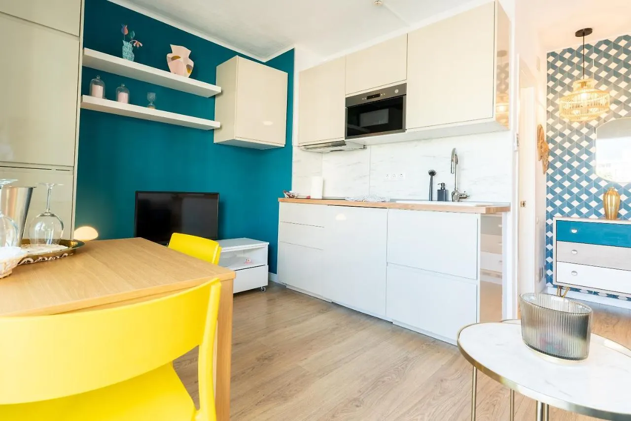 Trendy, Very Well Located Apartment Playa del Ingles  0*, Playa del Ingles (Gran Canaria) Spain